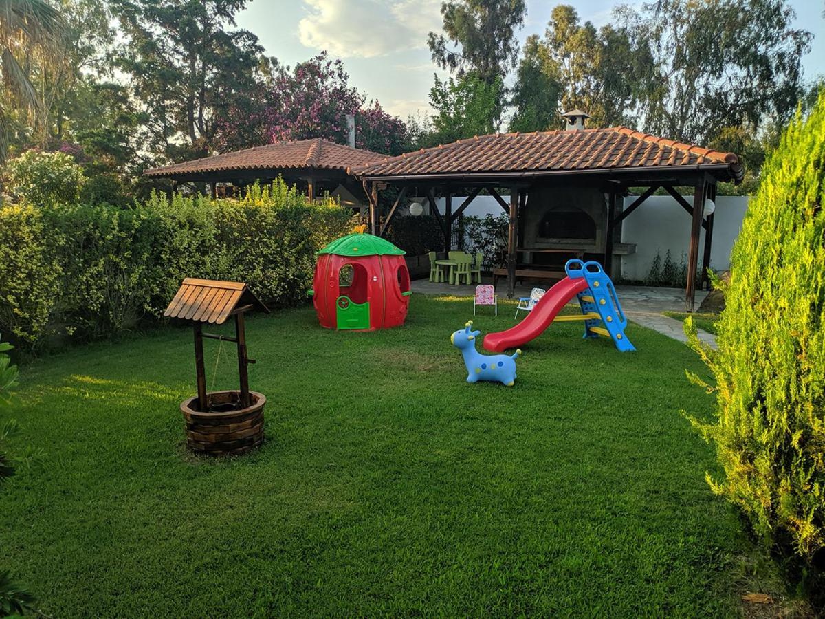 Pefkochori Family House Near The Beach Exterior foto